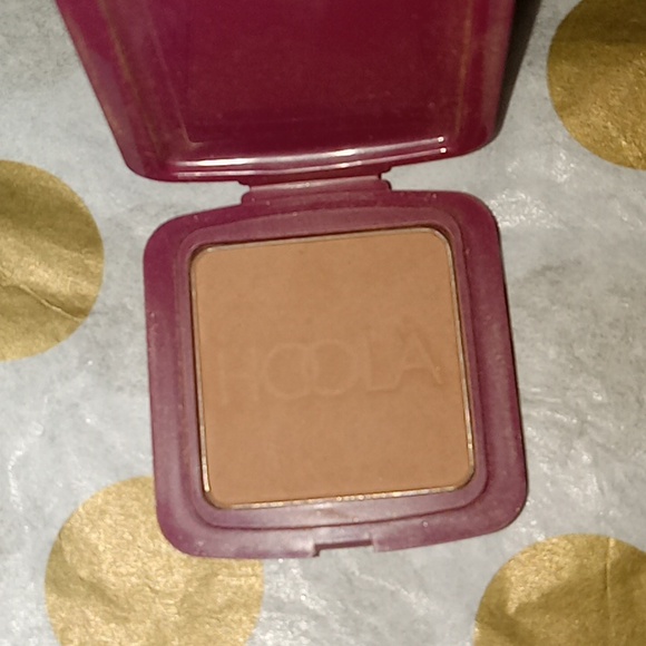 Benefit Hoola Bronzer - Picture 2 of 2